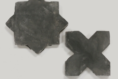 cle tile: Belgian reproduction, star cross, Flemish black bundle