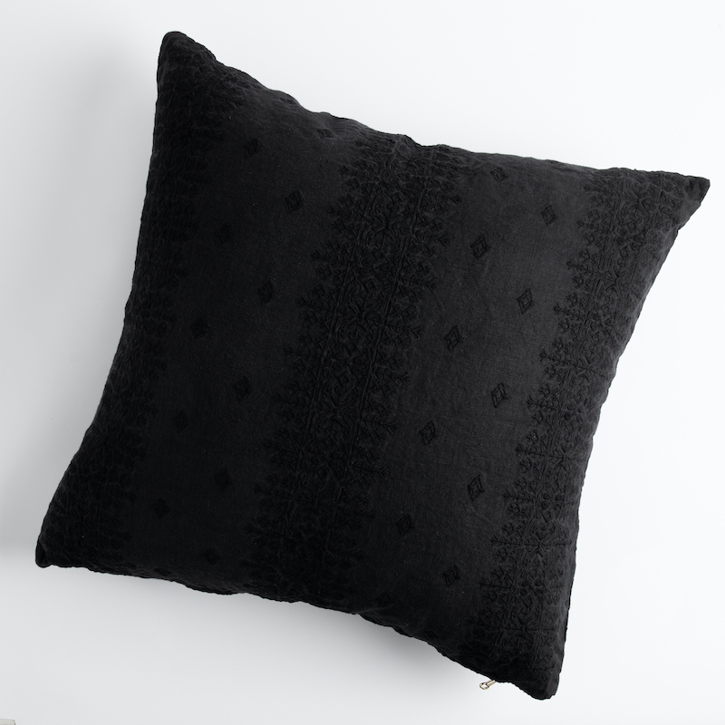 Ines-24x24-Pillow-Corvino-copy