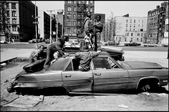 Harlem Street Scene, New York City, USA, 1987. Eli_Reed, Magnum Photos