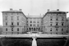 VillardHouses_WikimediaCommons