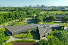 Lab and Barn, Lamplighter School, Blackwell Architects