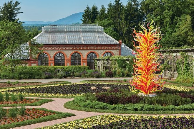 Teams from the Chihuly Studio and Biltmore worked hand-in-glove to make the exhibit a reality.