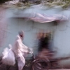 afternooncyclistdustystreetindia