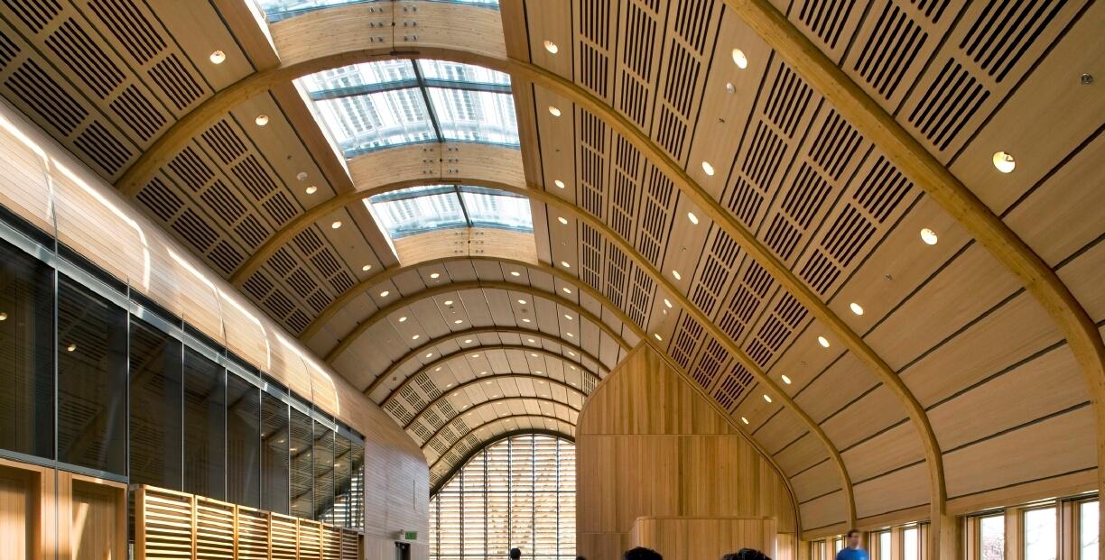 Kroon Hall, home of the Yale School of Forestry and Environmental Studies, was designed and completed in 2008 by an energy-savvy team from Centerbrook Architects and Planners in Connecticut and Hopkins Architects Ltd. in London.
