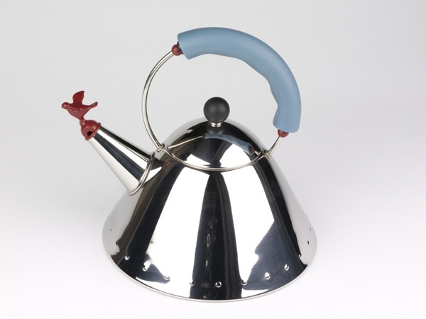 8-Michael Graves (for Alessi), kettle_low