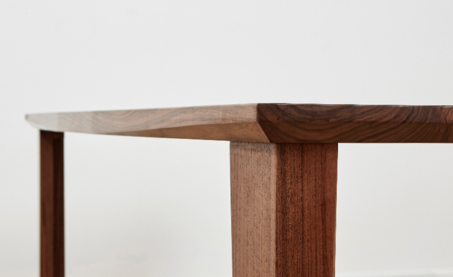 Think Fabricate_Tapered Chamfer Dining Table