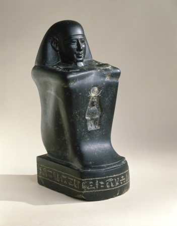 egypt-statue-of-nesthoth-352x450